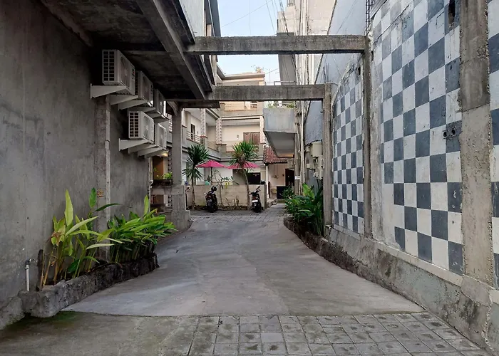 Nasya Hotel Legian (Bali)